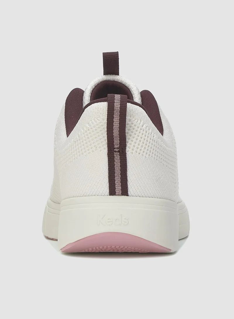 كيدز كيدز سنيكرز نسائي بلِس ووك سهل الارتداء أبيض